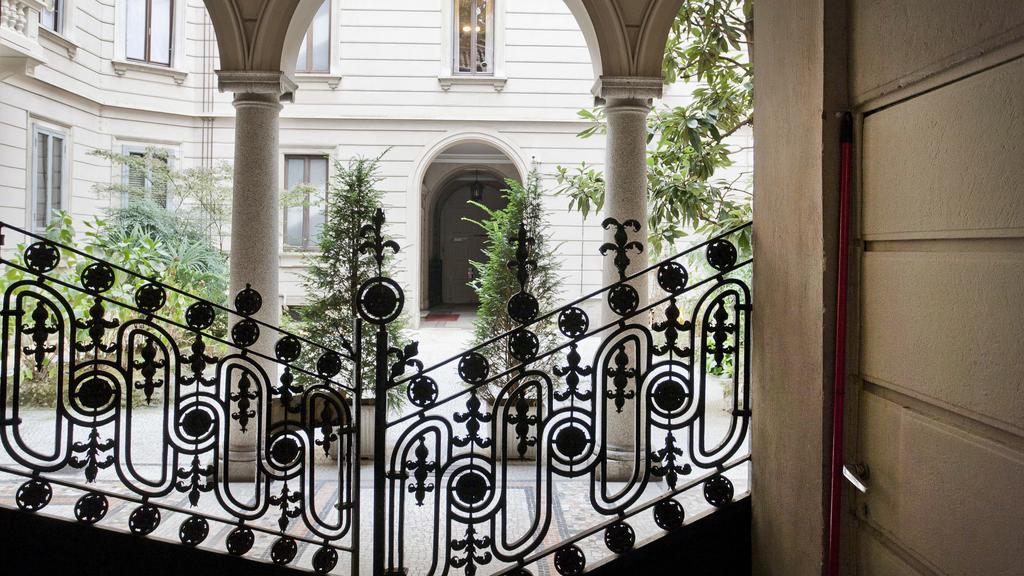 Italianway-Vincenzo Monti Lägenhet Milano Exteriör bild